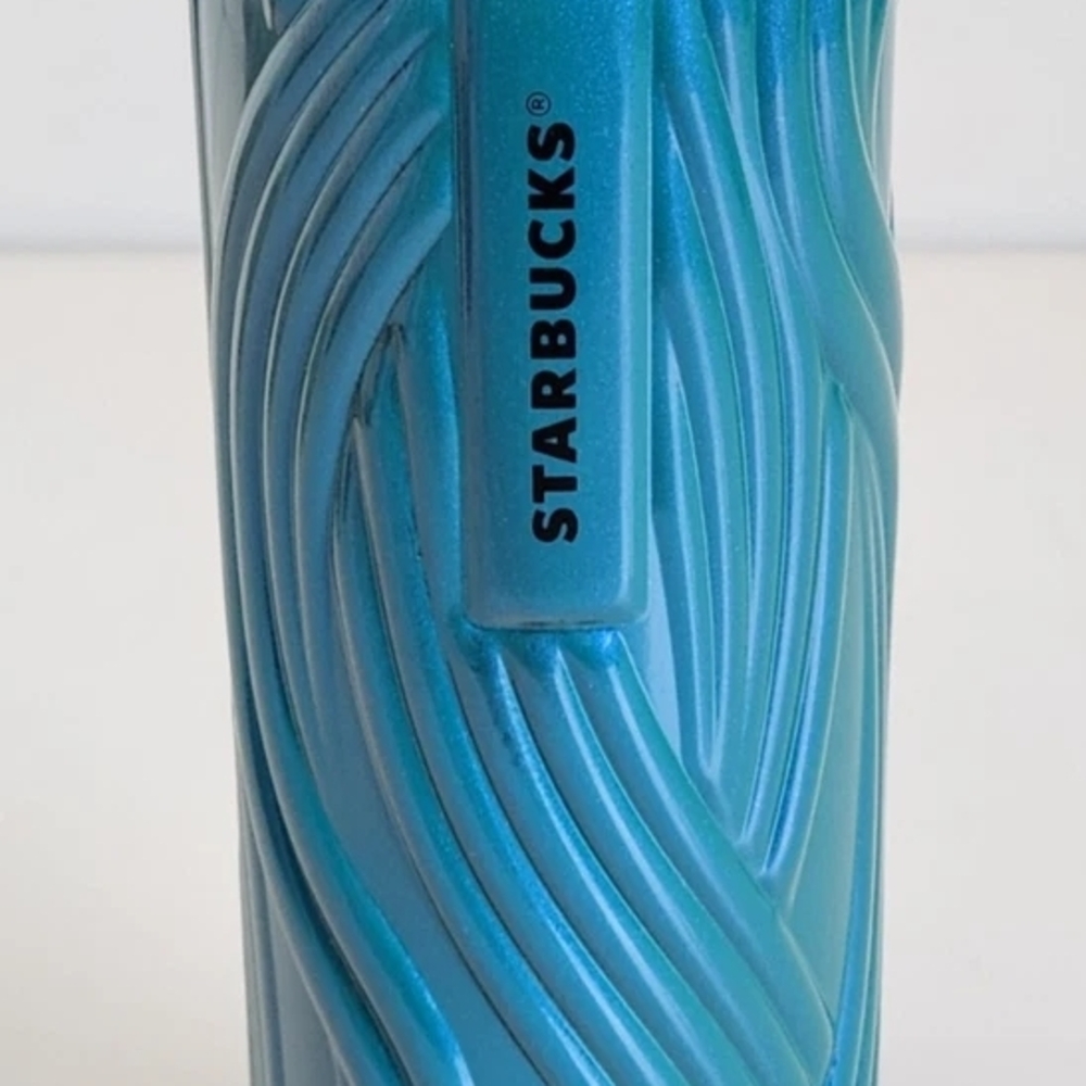 Starbucks 2025 Aqua Blue Green Wavy Stainless Steel 16oz Insulated Tumbler, New